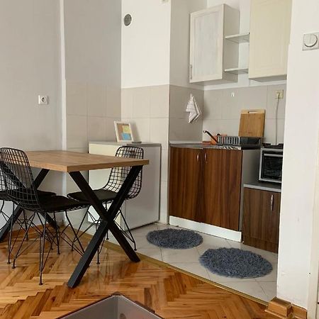 Comfy Studio - 1 Minute Walk To Delta Planet Ni Buitenkant foto